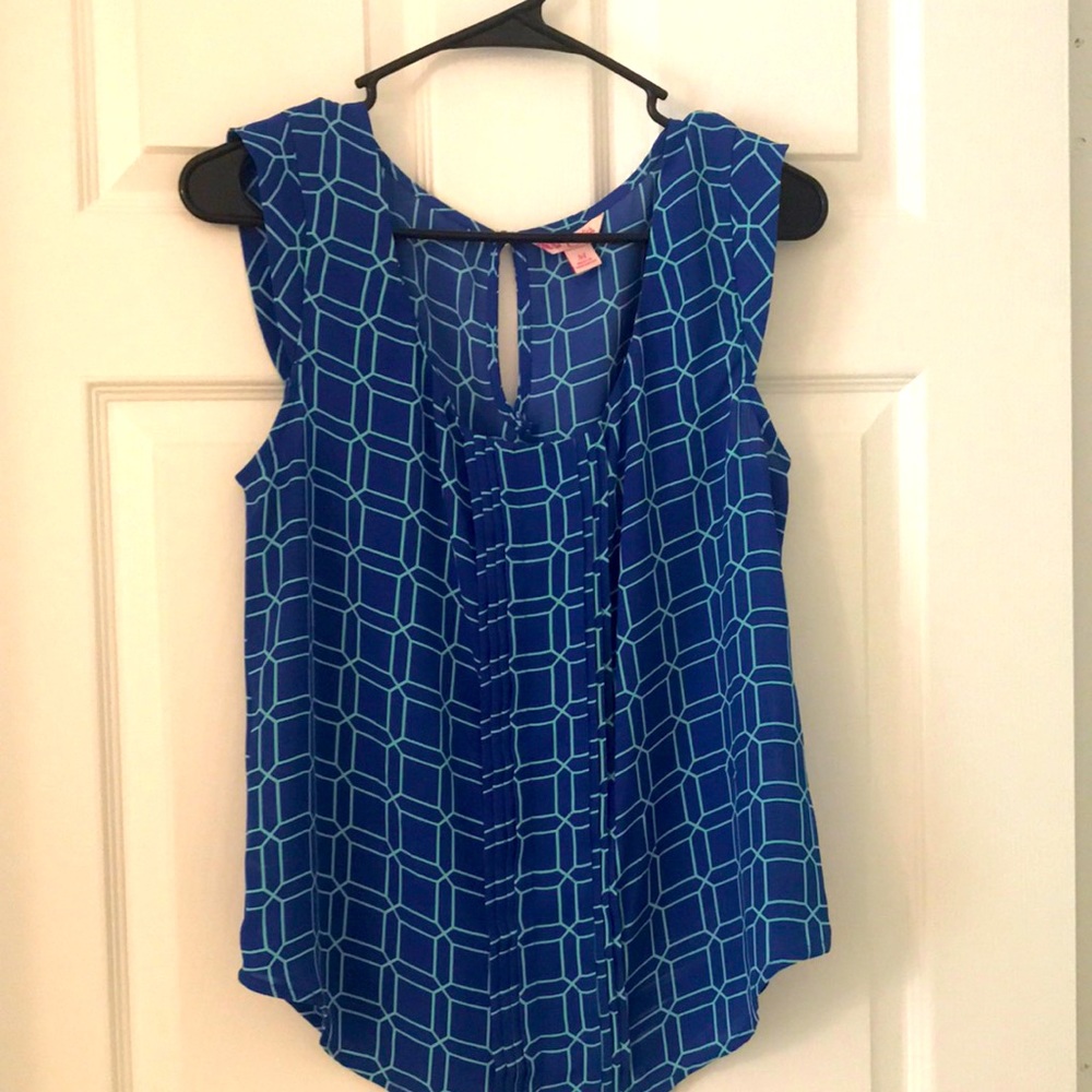 Geometric Pattern Blouse